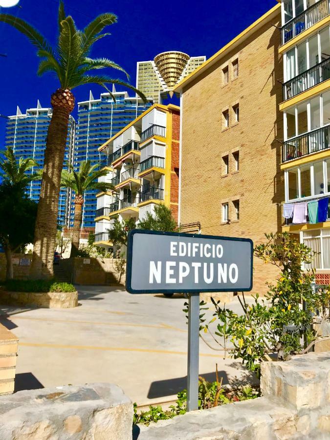 Neptuno On The Beach Benidorm Exterior photo